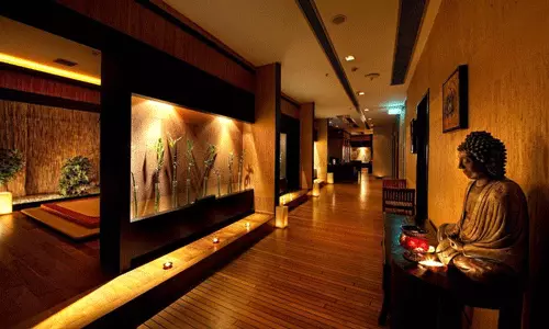 هتل پوینت تکسیم استانبول- آژانس سارنگ پرواز